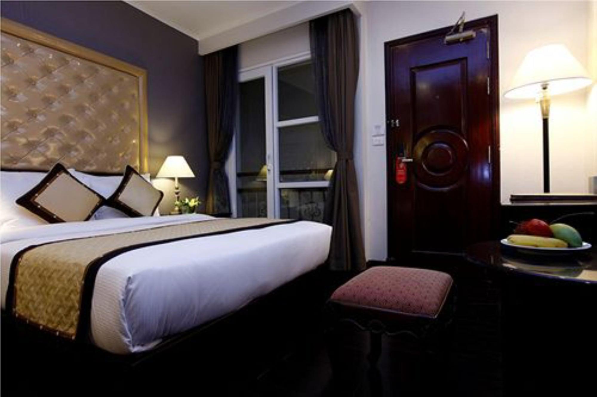 Medallion Hanoi Hotel Exterior photo