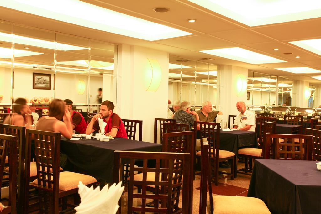 Medallion Hanoi Hotel Exterior photo