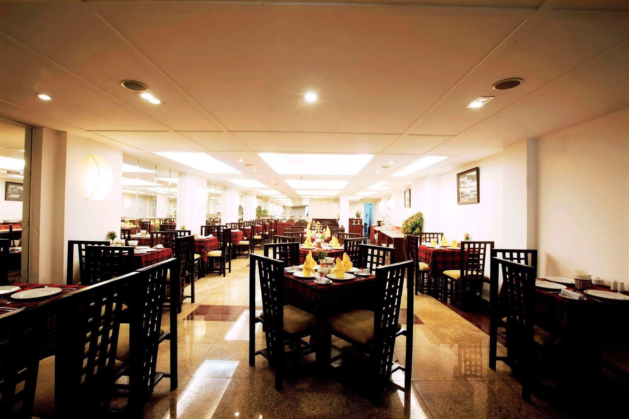 Medallion Hanoi Hotel Exterior photo