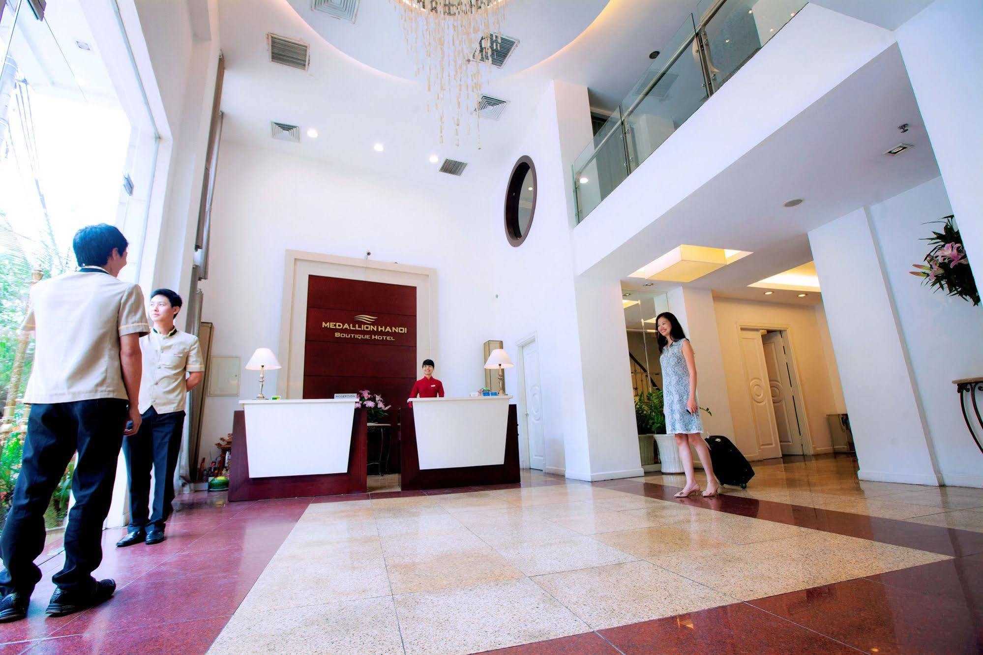 Medallion Hanoi Hotel Exterior photo